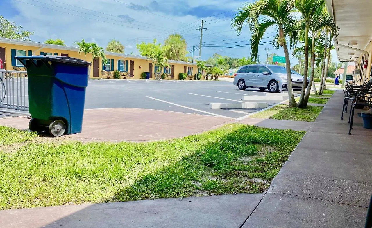 Motel Glades - 2*