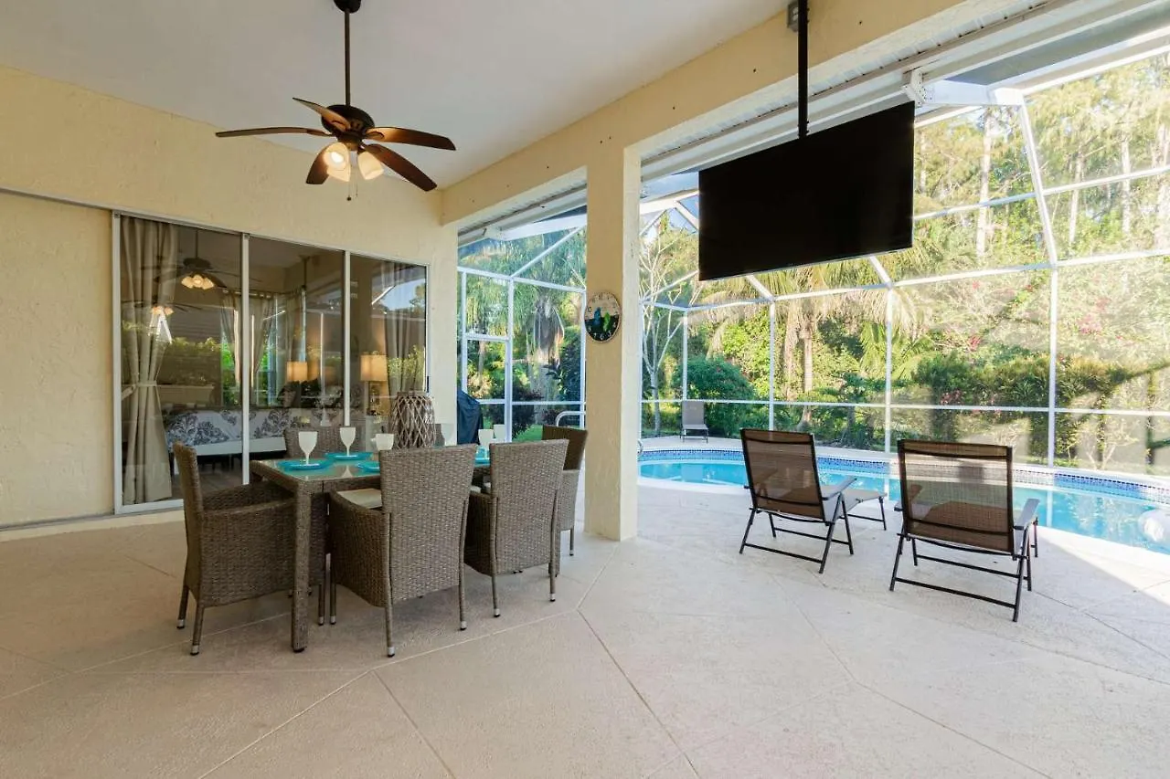 Holiday home Crown Pointe-mabry Drive *