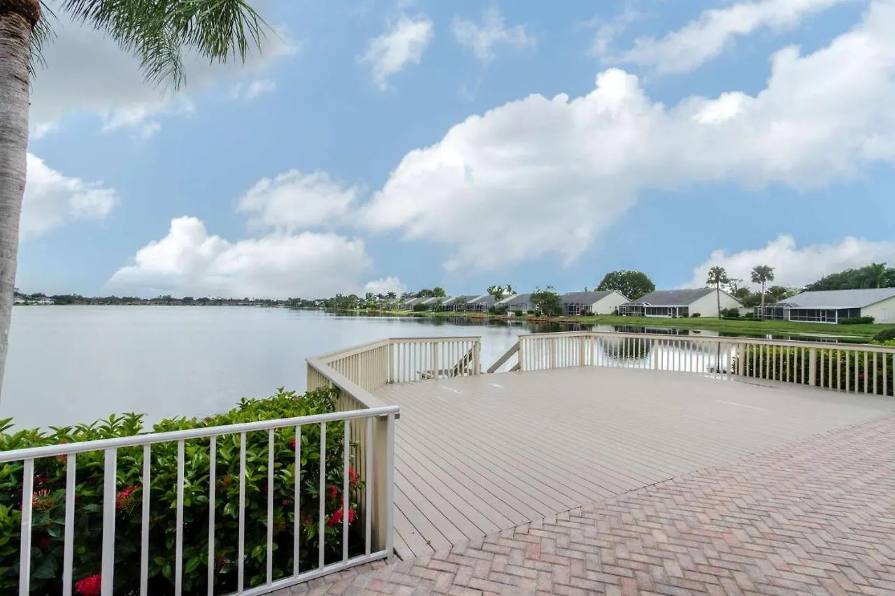 Holiday home Crown Pointe-mabry Drive *