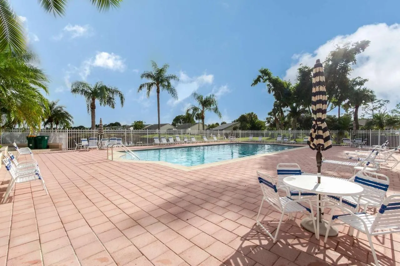 Crown Pointe-mabry Drive *