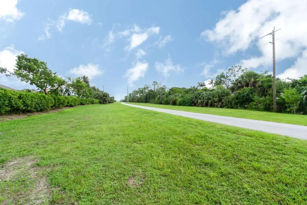Holiday home Crown Pointe-mabry Drive