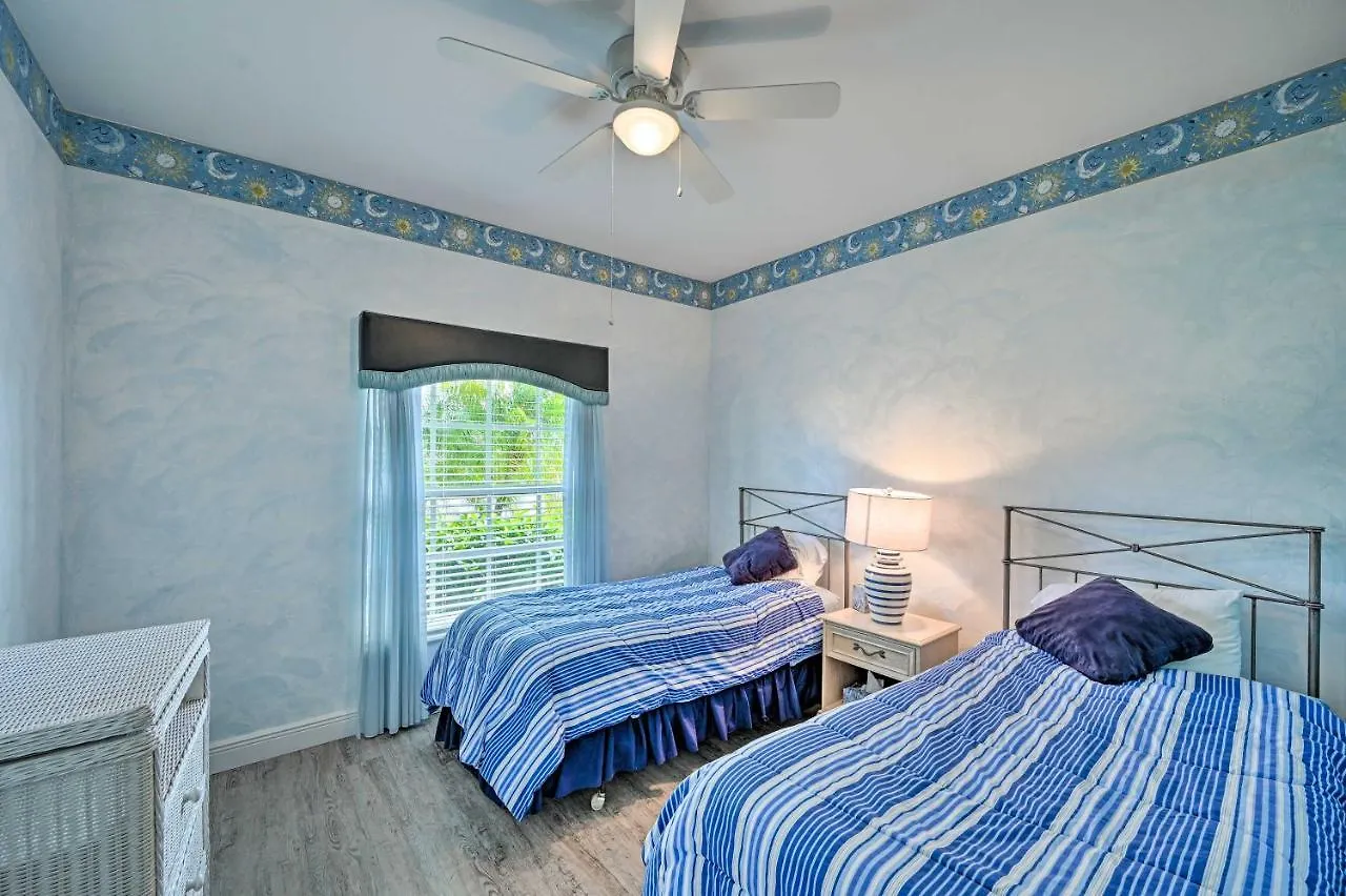 Hébergement de vacances Lely With Lanai - 1 Mi To Golf Course! North Naples
