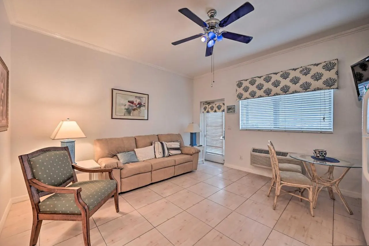 Waterfront About 15 Mi To Everglades! Apartment