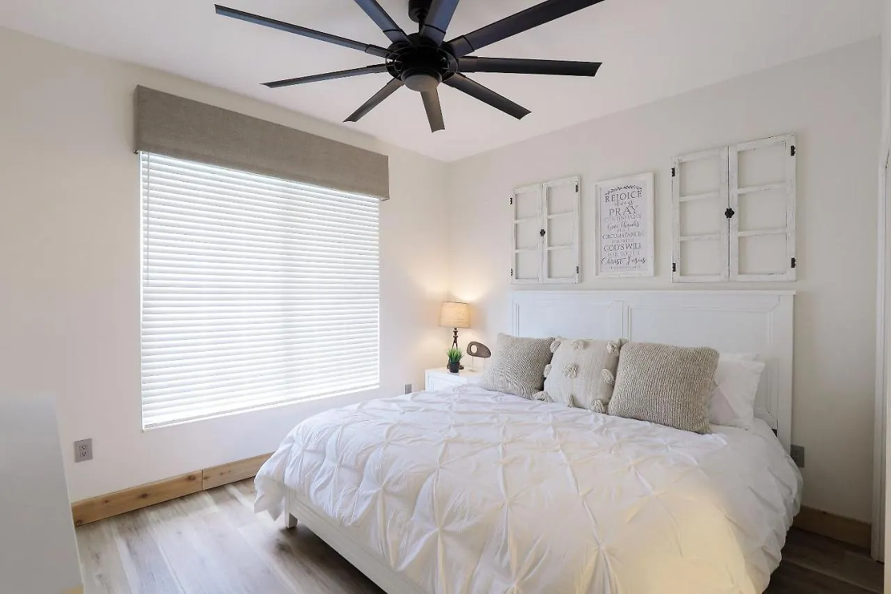 Greenlinks Remodeled Unit 3bedrooms Apartment *