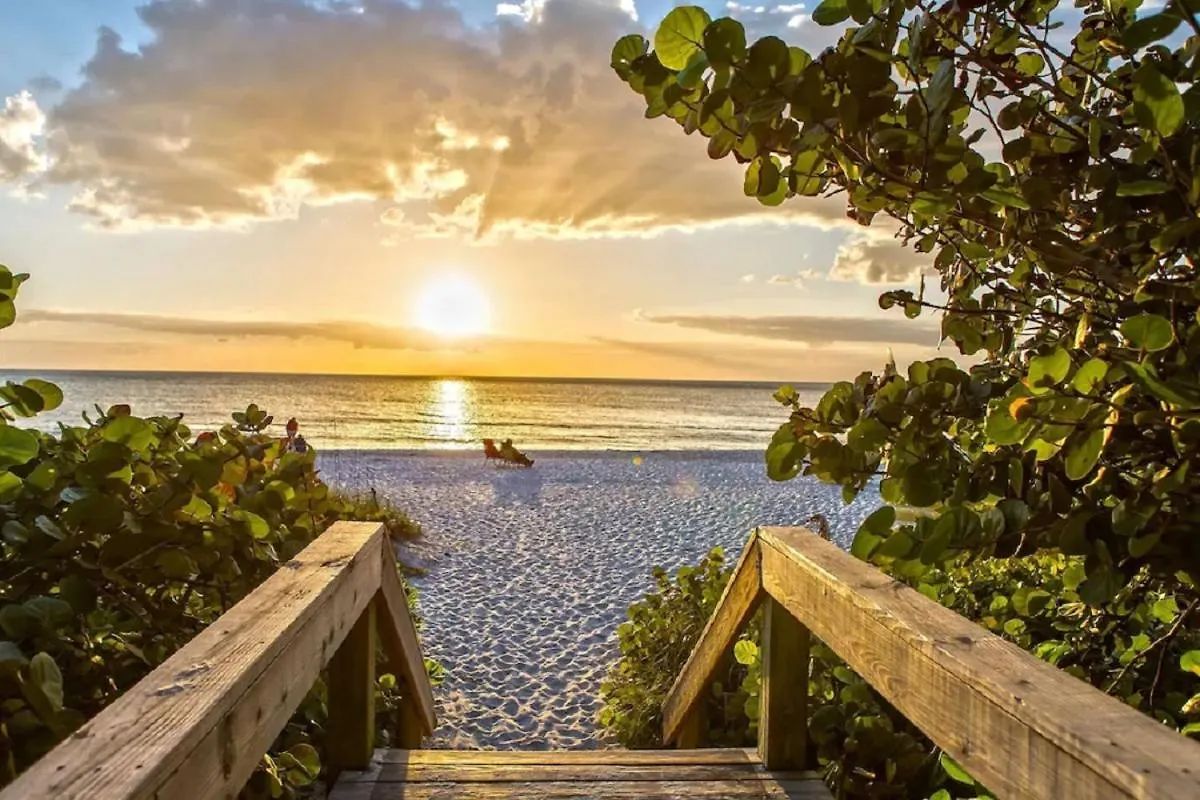 Greenlinks Remodeled Unit 3bedrooms Apartment Naples