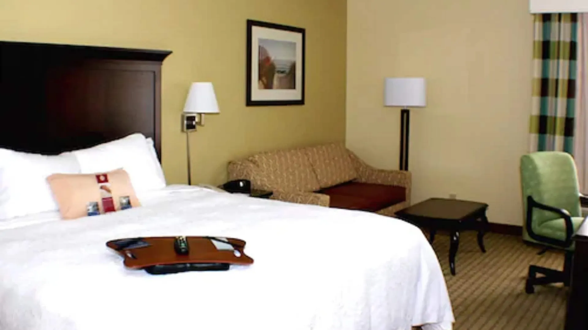 Hampton Naples-central Naples