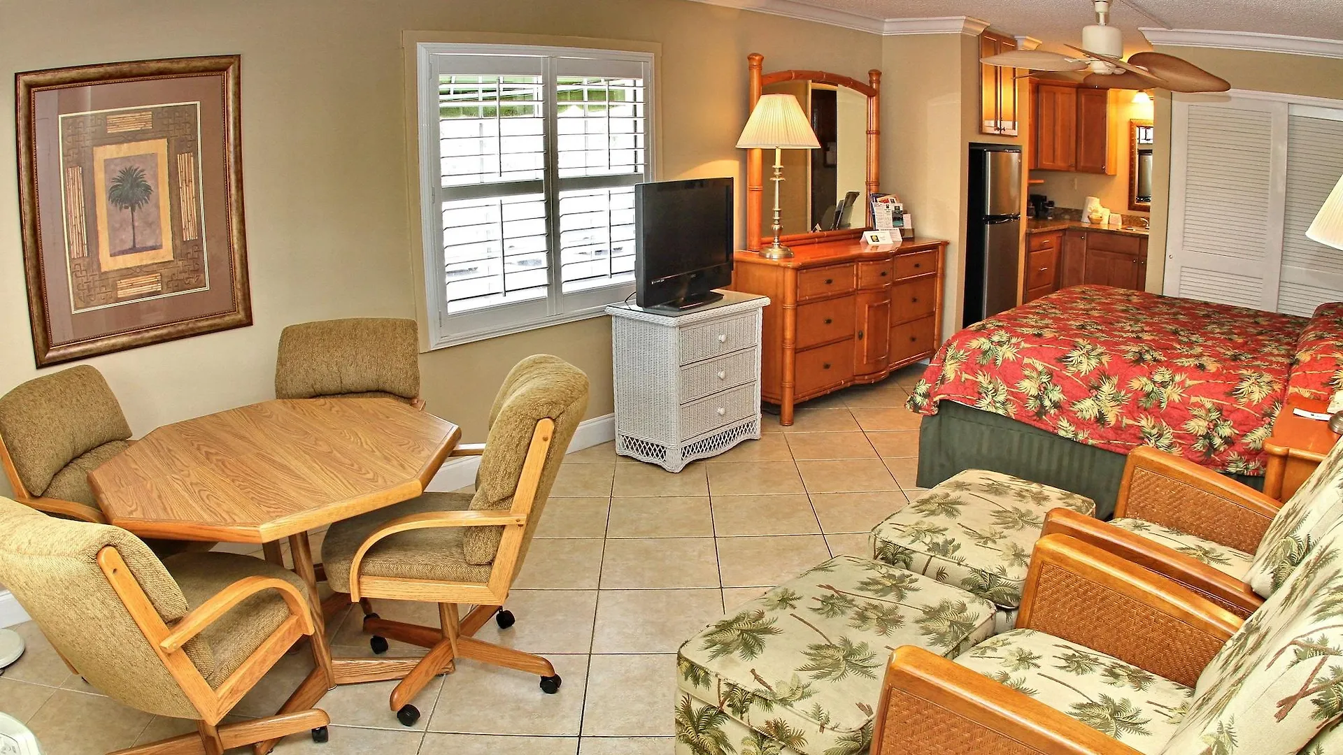 Gulfcoast Hotel 3*