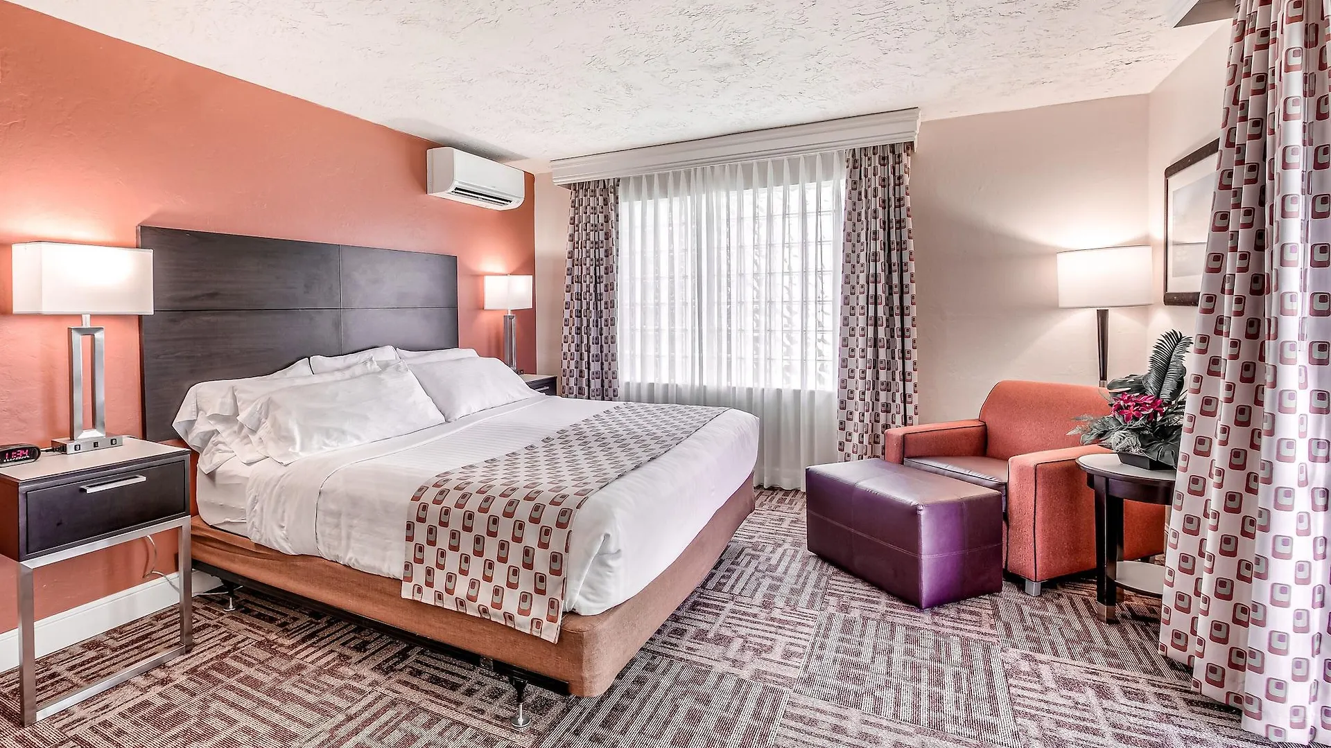 Hotel Of Naples, Tapestry Collection By Hilton North Naples