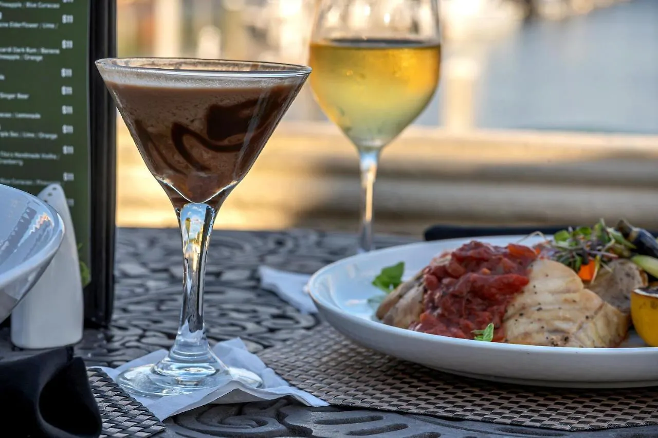 Otel Bayfront 5th Avenue North Naples