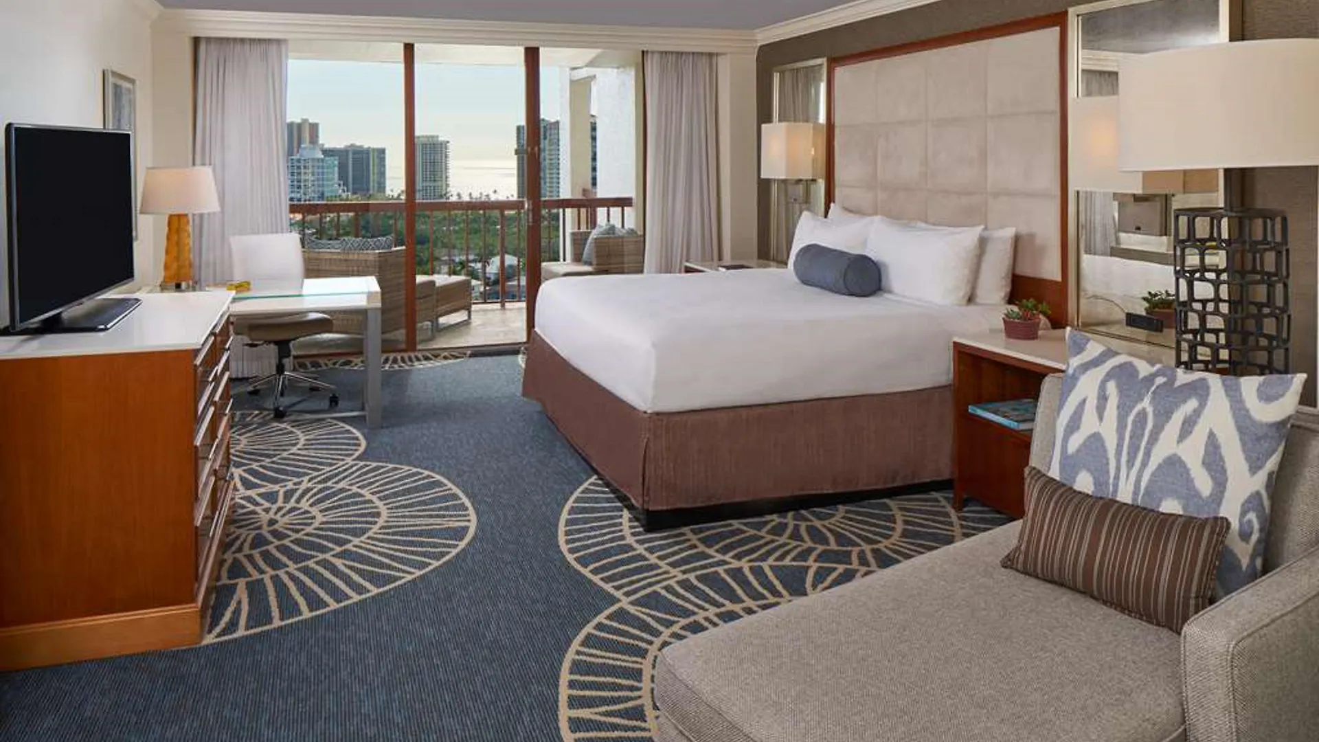 Grande 4* North Naples