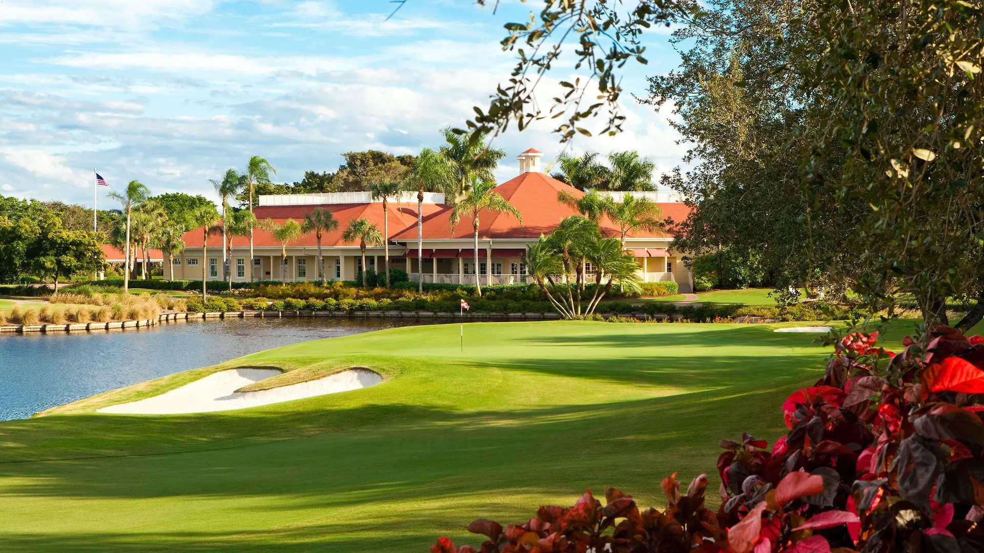 Resort La Playa & Golf Resort, A Noble House Naples Park
