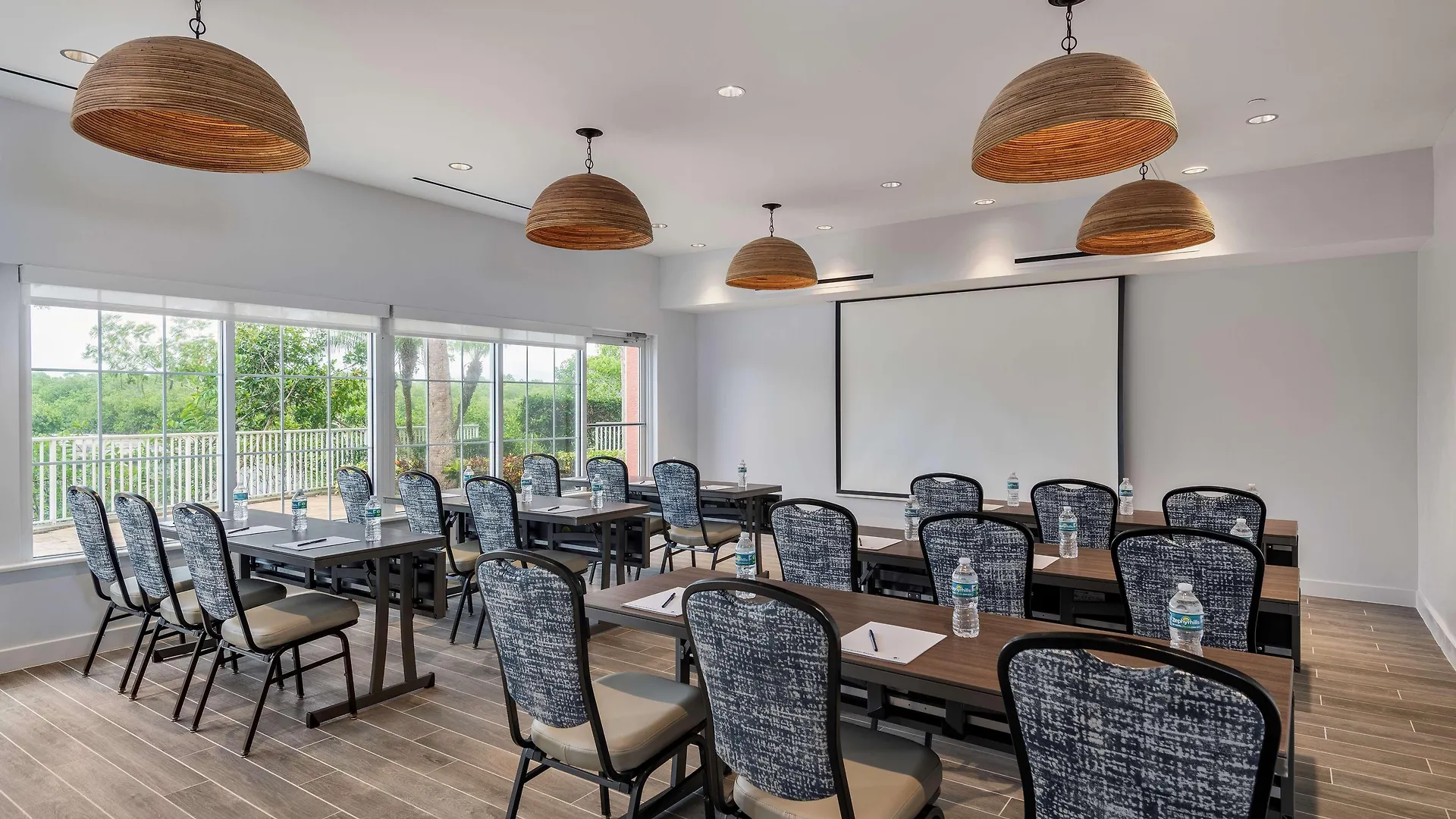 Doubletree By Hilton 4* North Naples