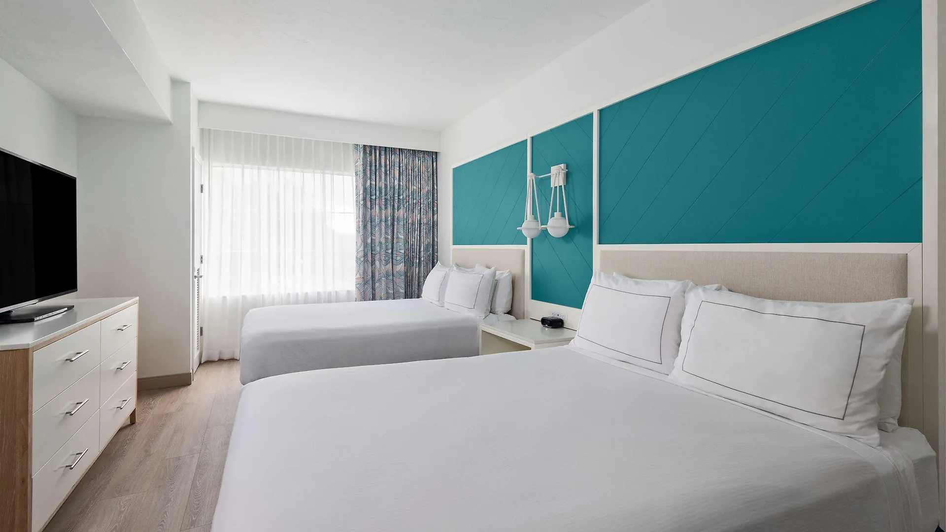Doubletree By Hilton Szálloda North Naples