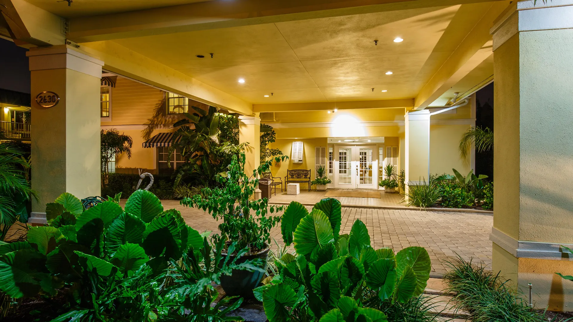 那不勒斯花园酒店 酒店 North Naples