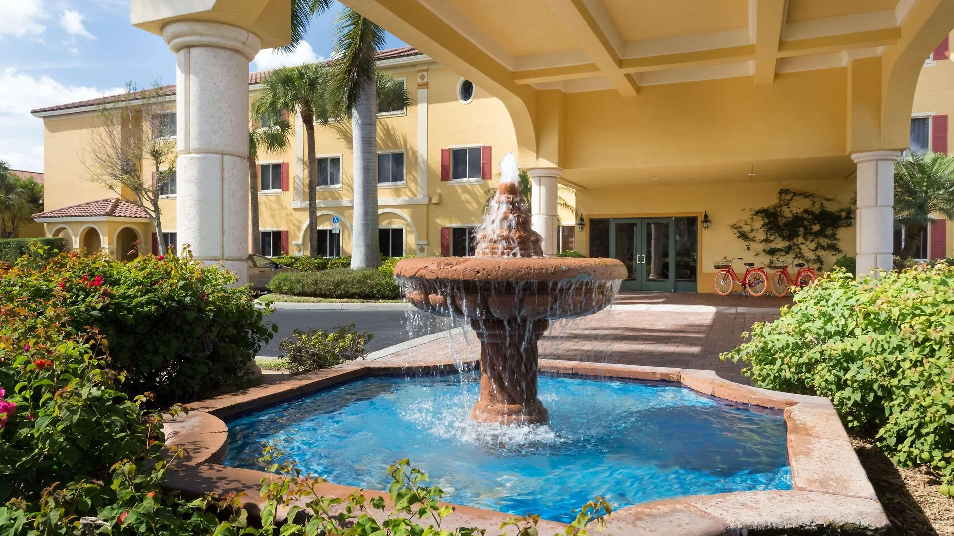 Hawthorn Extended By Wyndham 3* North Naples