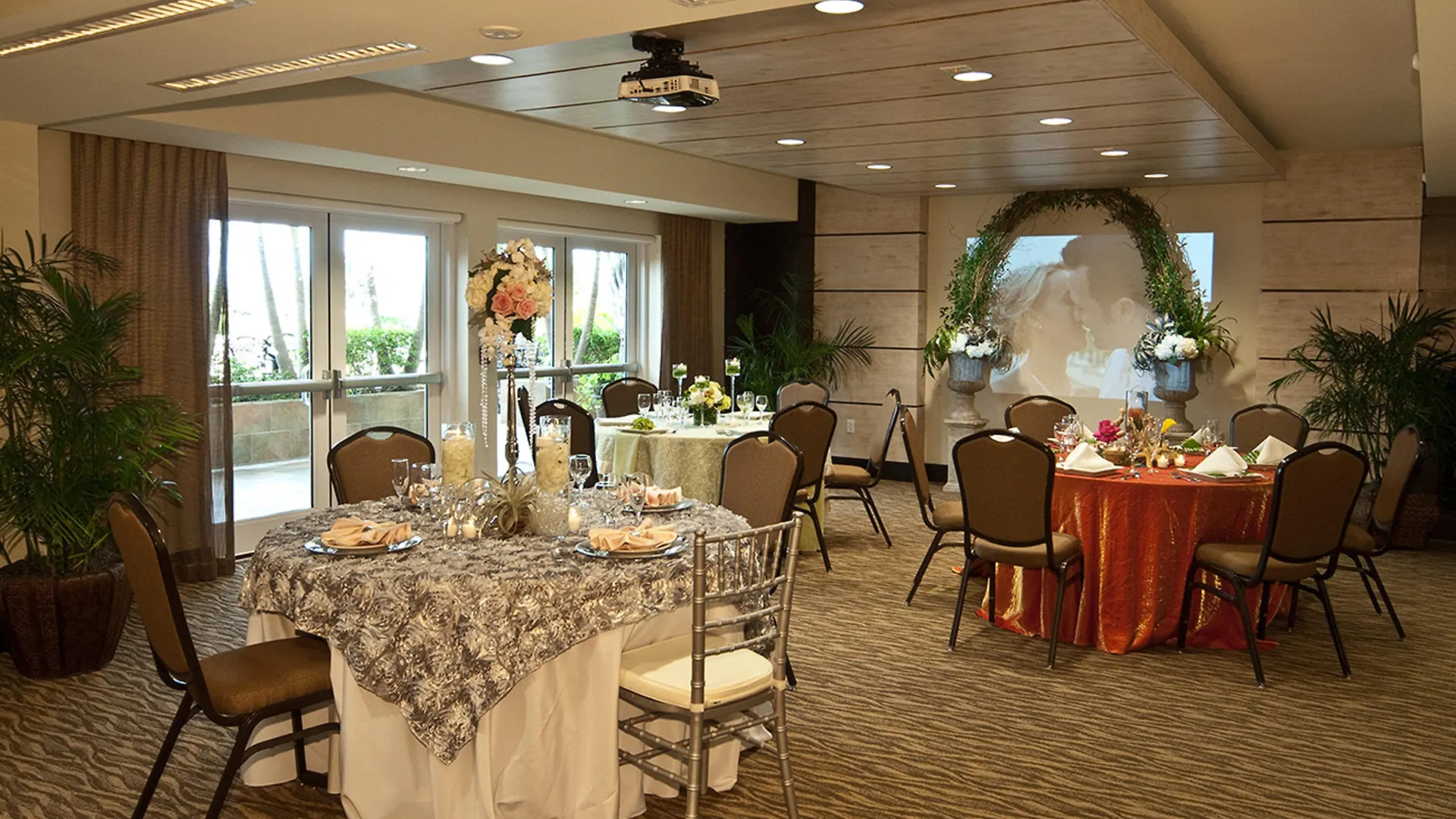 Bayfront 5th Avenue Otel North Naples