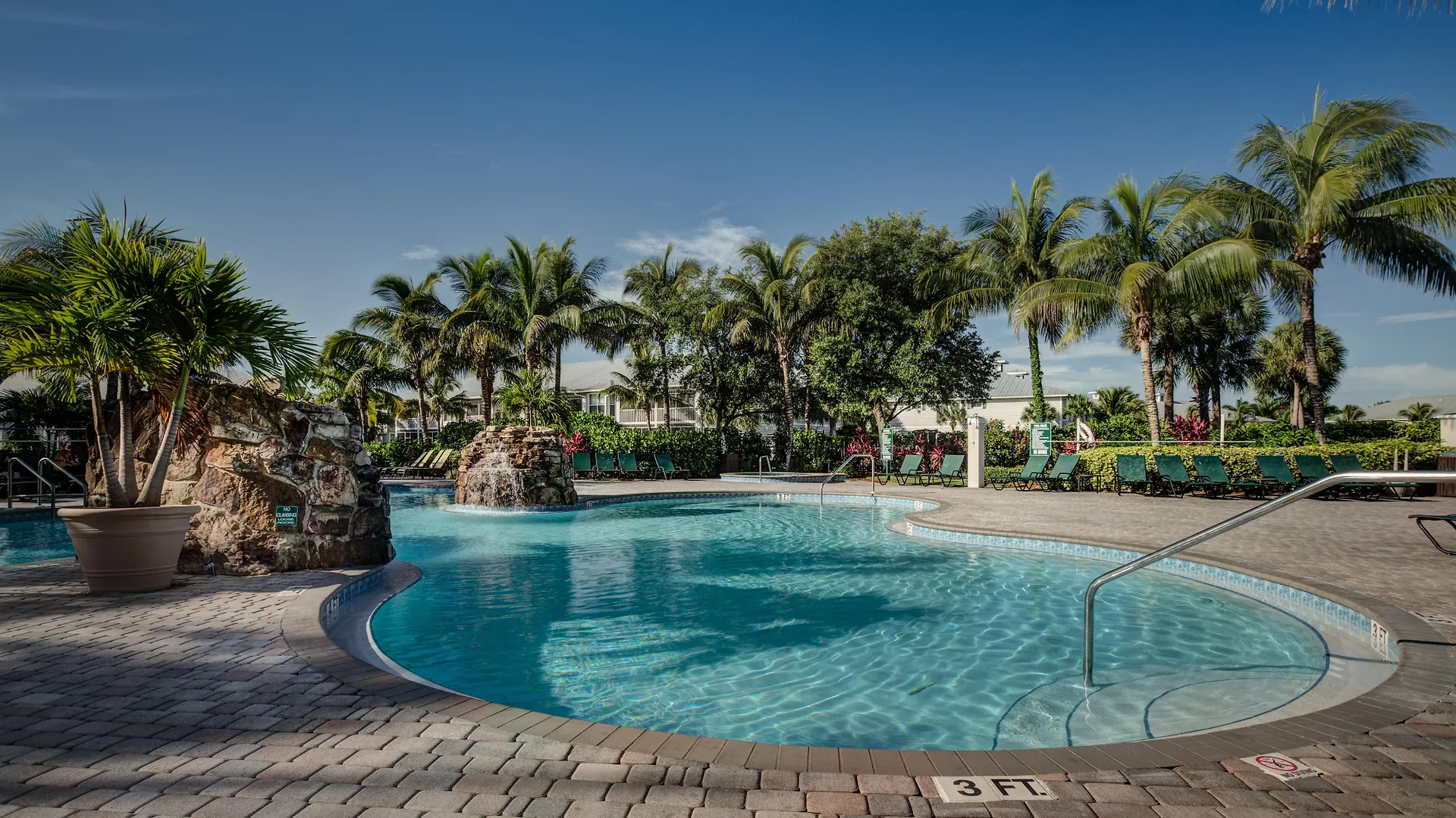 Resort Greenlinks Golf At Lely North Naples