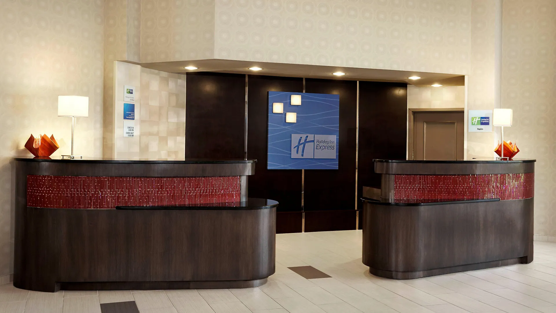 Express & Downtown - 5th Avenue By Ihg Hotel 3*