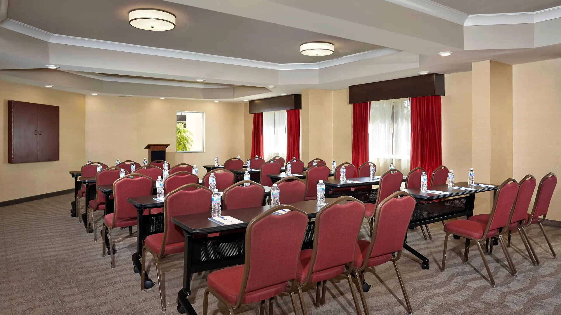 Express & Downtown - 5th Avenue By Ihg 3*