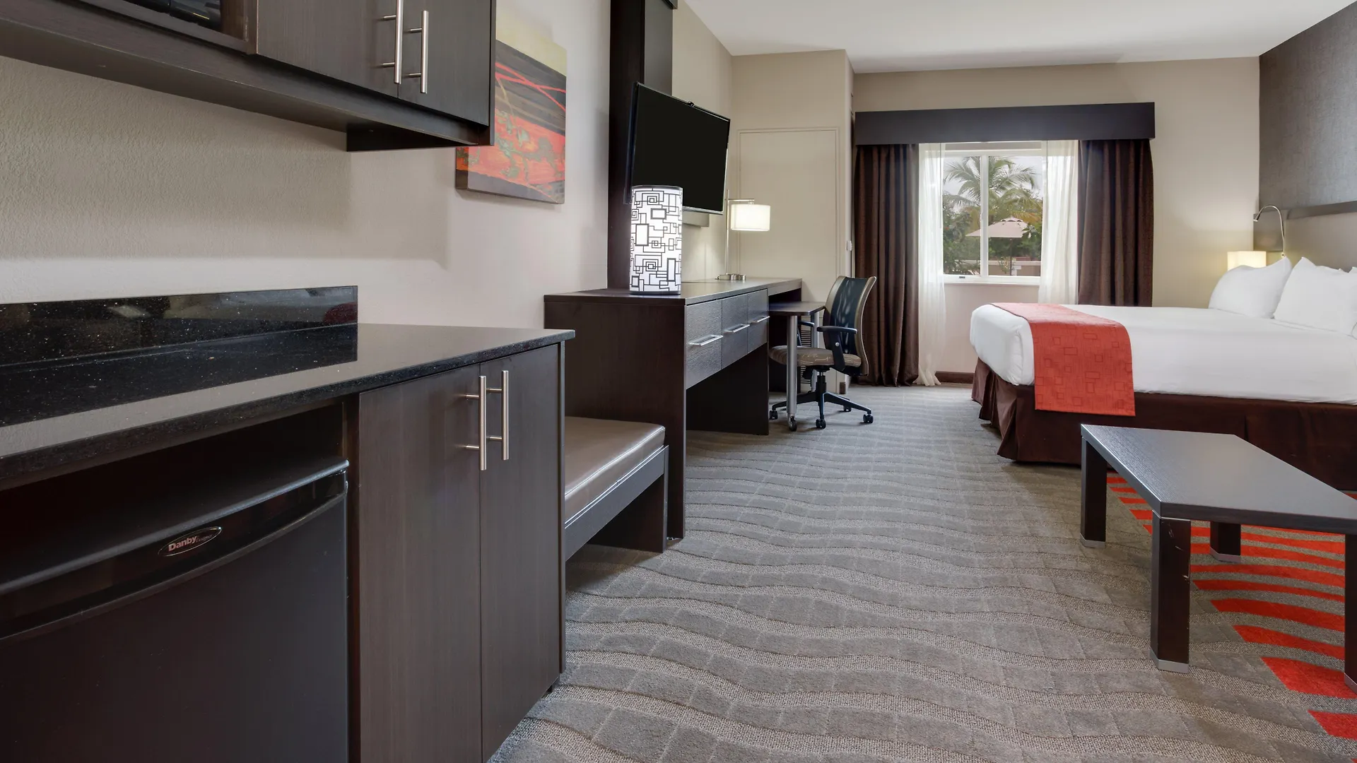 Hotel Express & Downtown - 5th Avenue By Ihg 3*