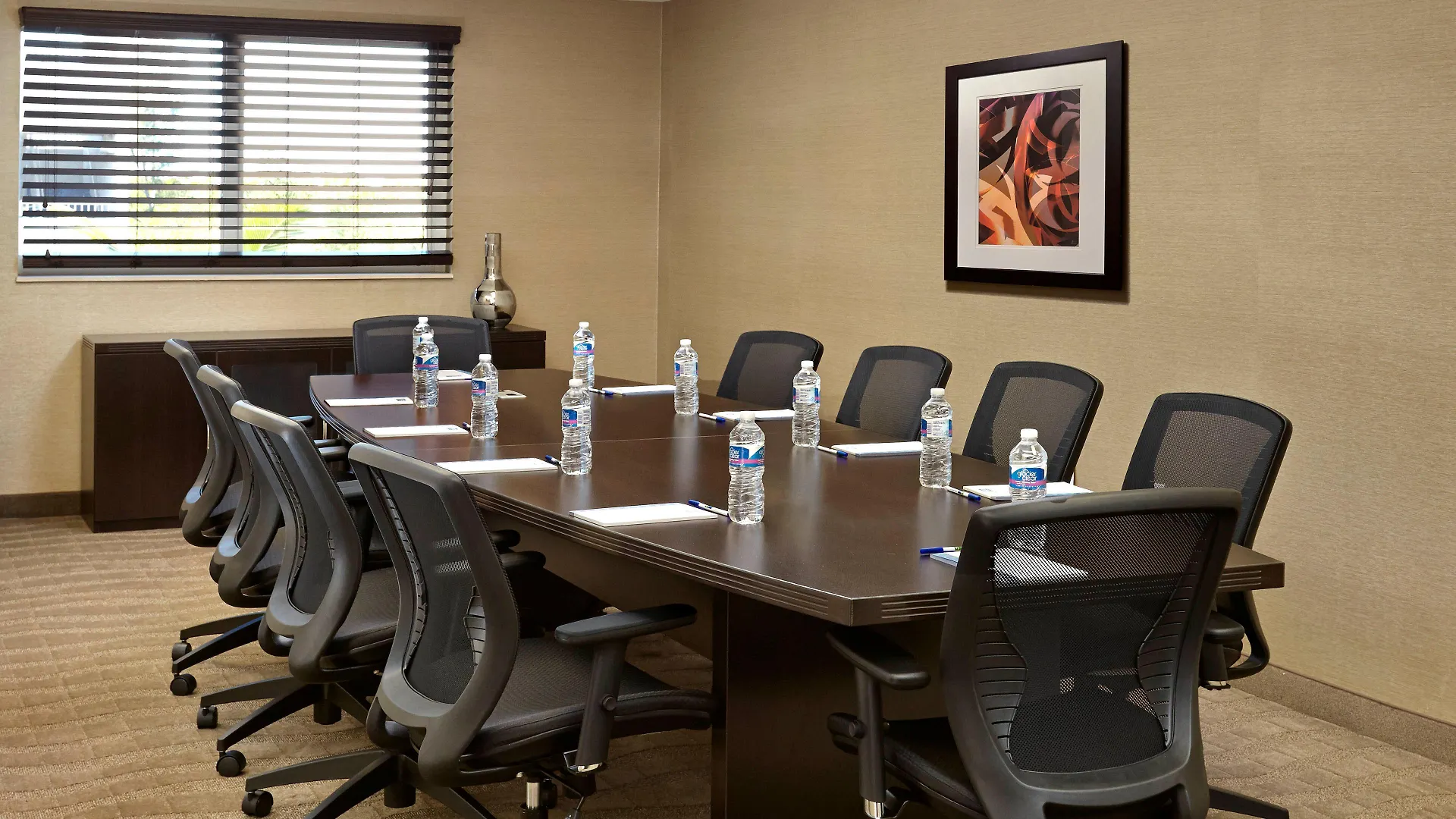 Express & Downtown - 5th Avenue By Ihg Hotel North Naples