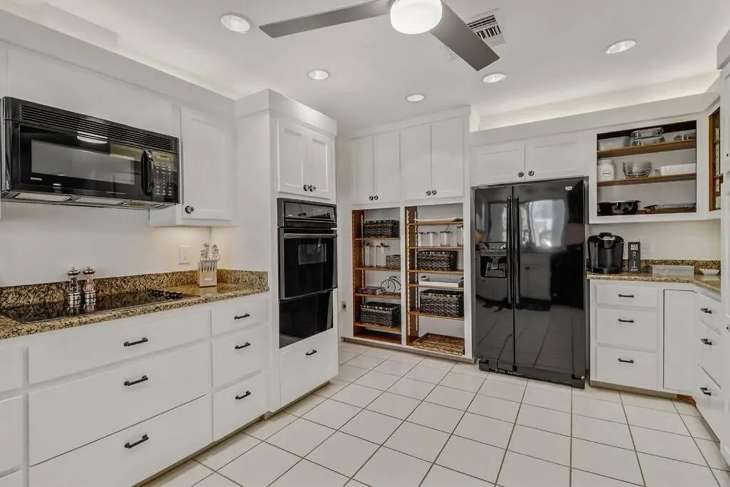 House W/ Heated Pool In 5 Min To Holiday home Naples