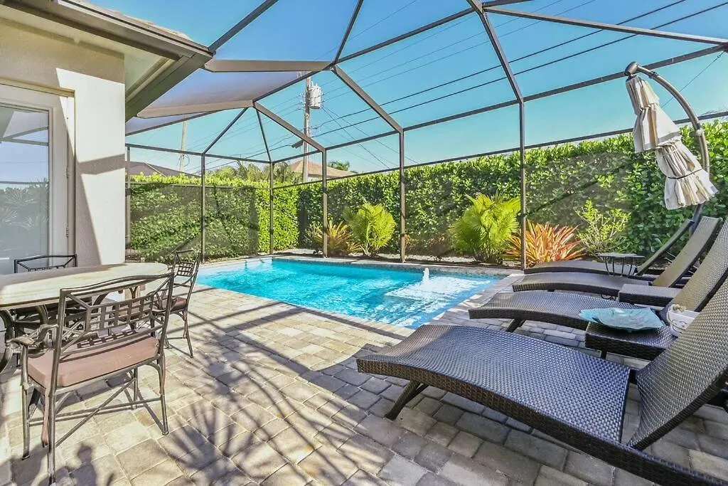 Bella Casa At The 4 Bd Rms 2 En-suites Naples