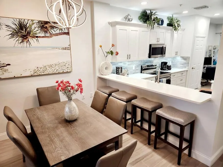 Greenlinks Golf View Flamingo At Lely Apartment *