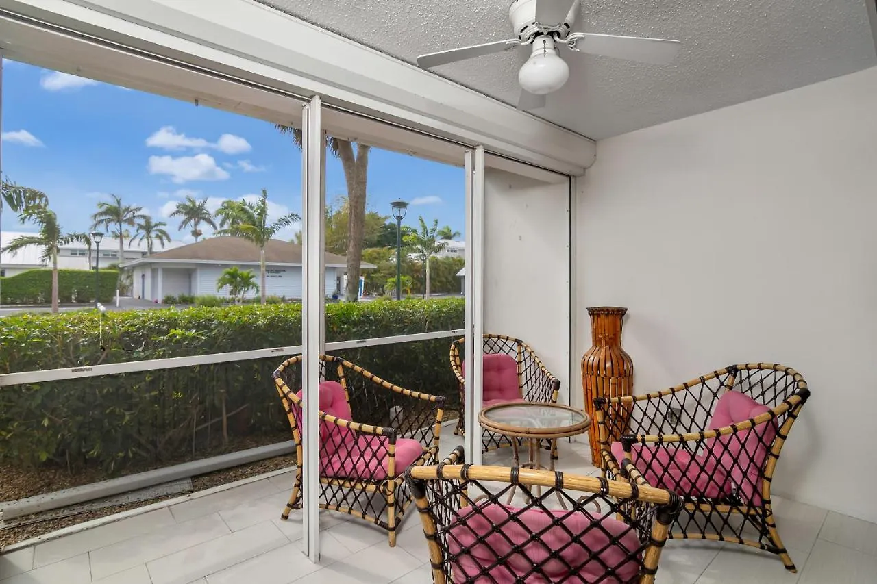 Luxury 805 * North Naples