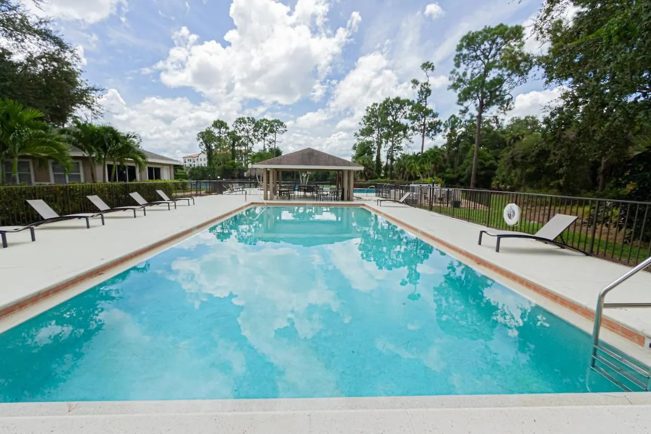 Holiday home Briarwood 974 Tivoli Court *