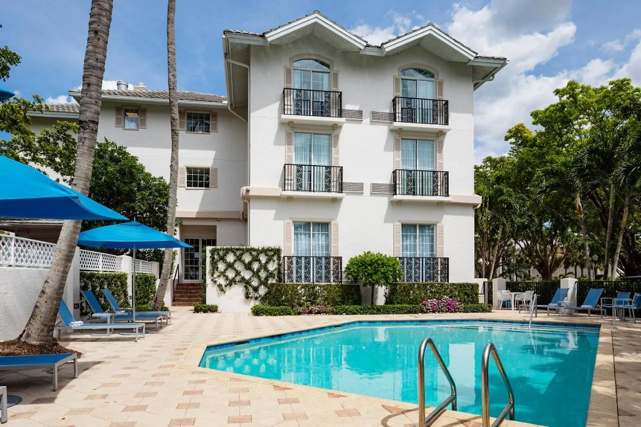 The Capri Hotel 4*