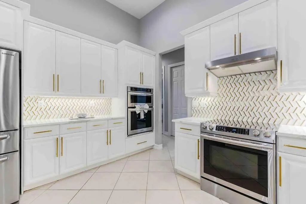 Holiday home Luxury Home, Close To The And Heated Pool. Naples