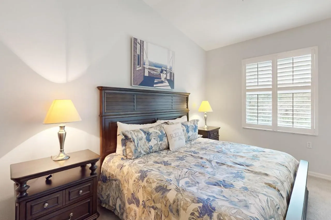 Bundled Cypress Golf Retreat, Unit 203 Apartment *