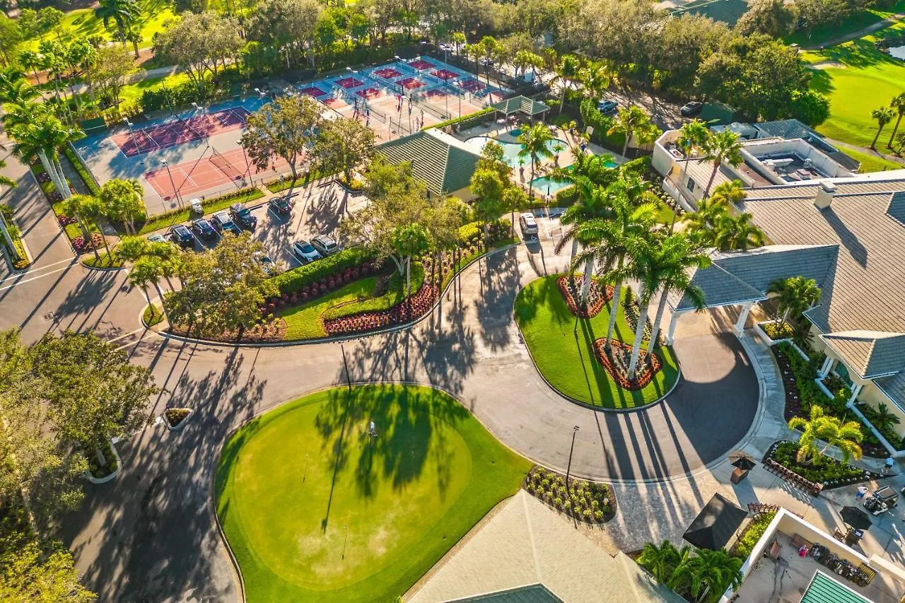 Bundled Cypress Golf Retreat, Unit 203 Apartment