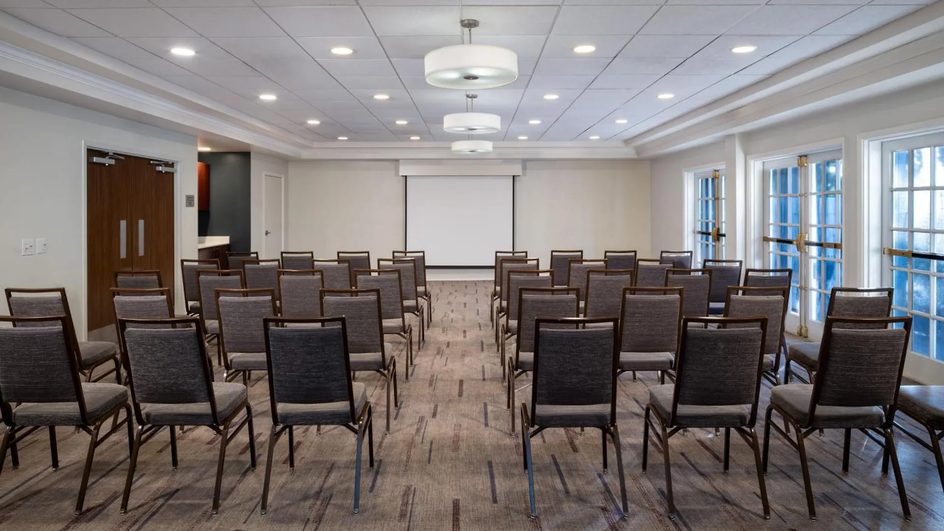Courtyard By Marriott - 3* North Naples