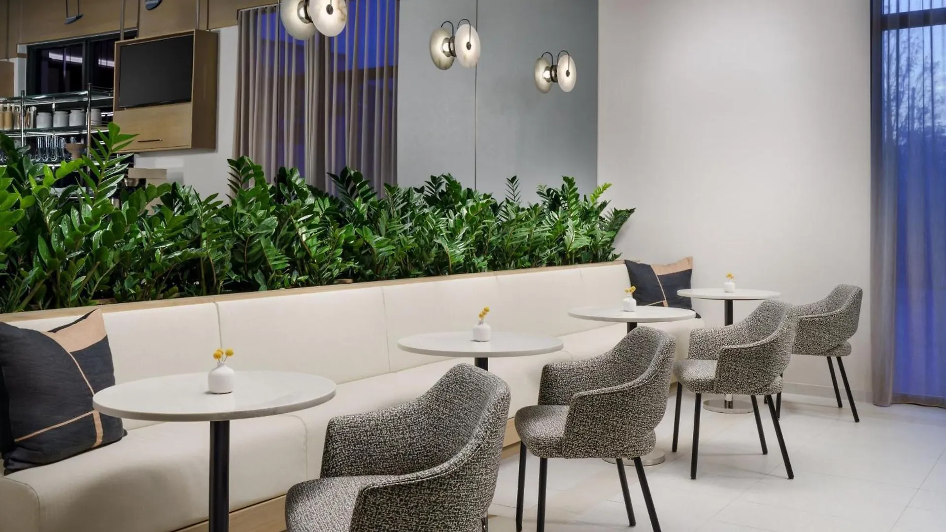 Hotel Ac By Marriott 5th Avenue 4*