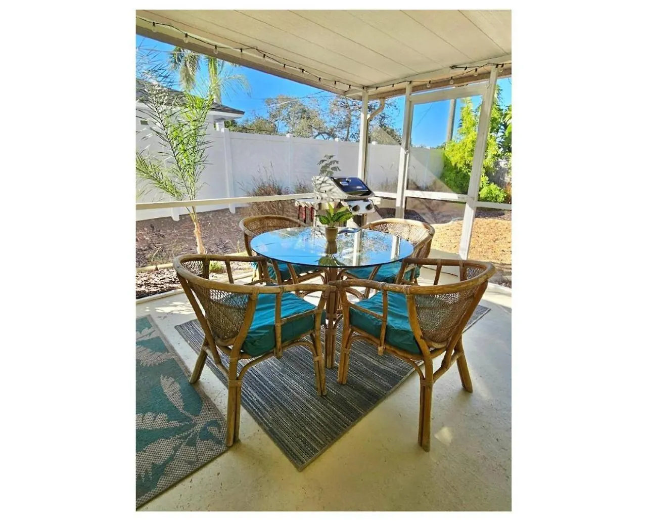 Vacation House, Just 3 Min Drive To Beach. Naples