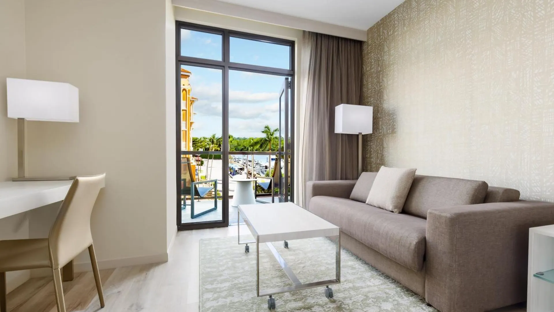 Hotel Ac By Marriott 5th Avenue 4*