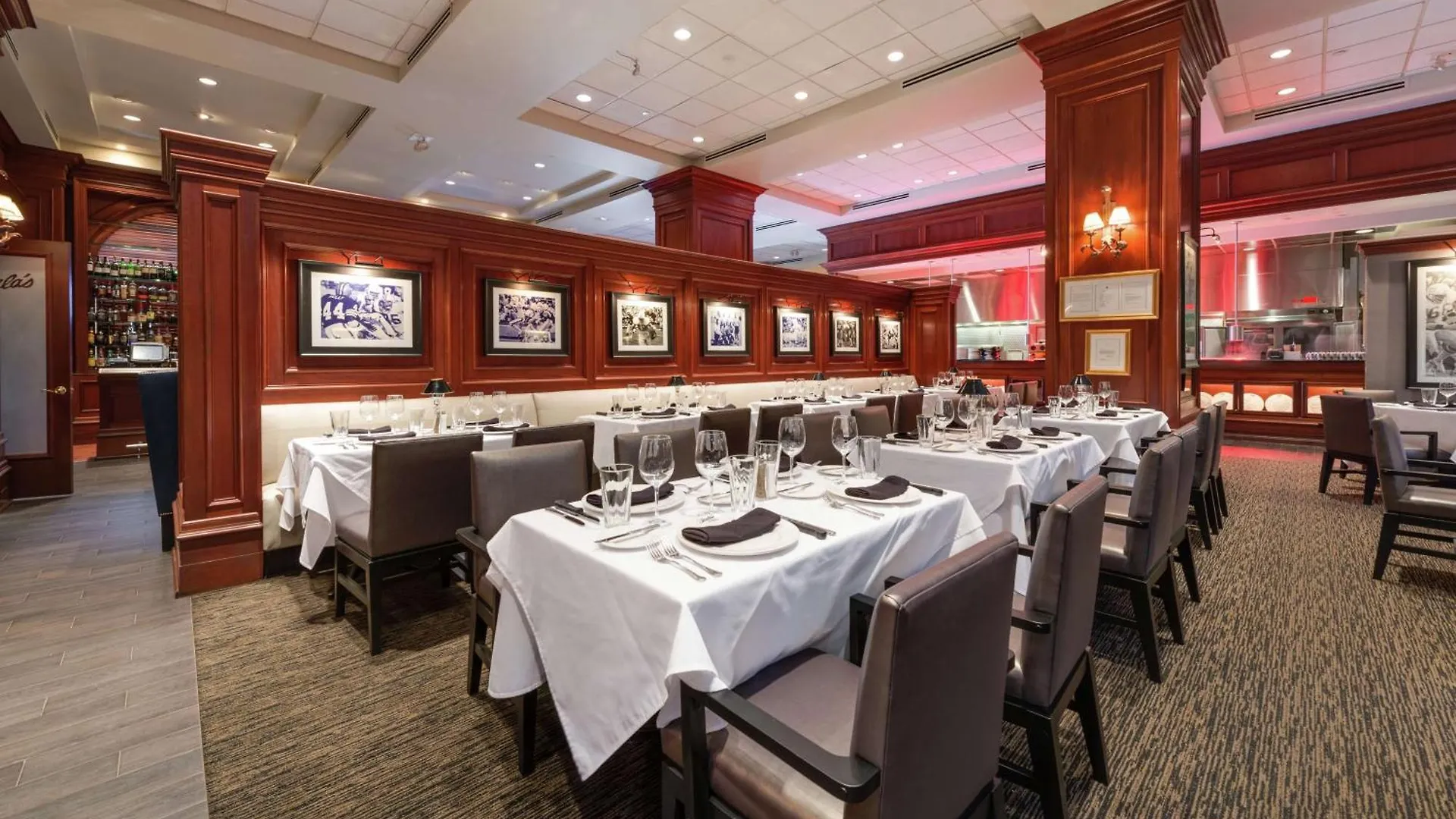 拿坡里希尔顿酒店 4* North Naples