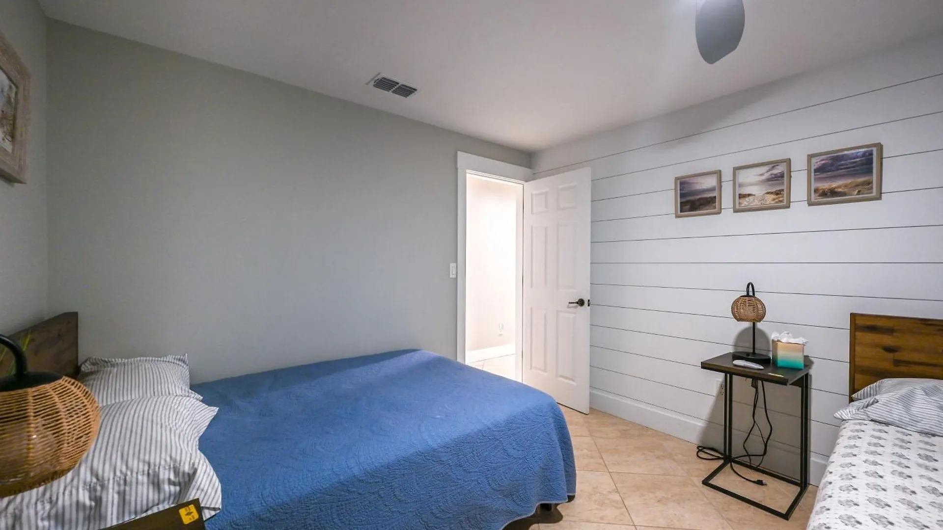 Tropical Hideaway - 1 Mi To Beaches! Naples