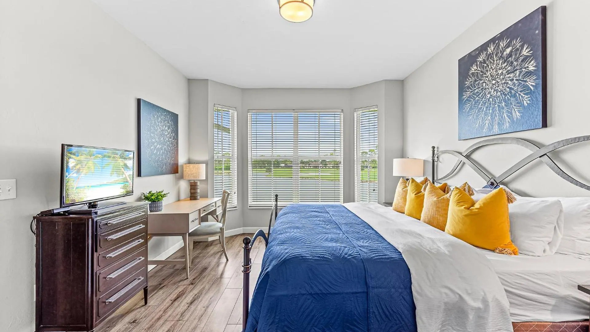 Holiday home Solterra, Luxury Condo, Resort Pool In Greenlinks