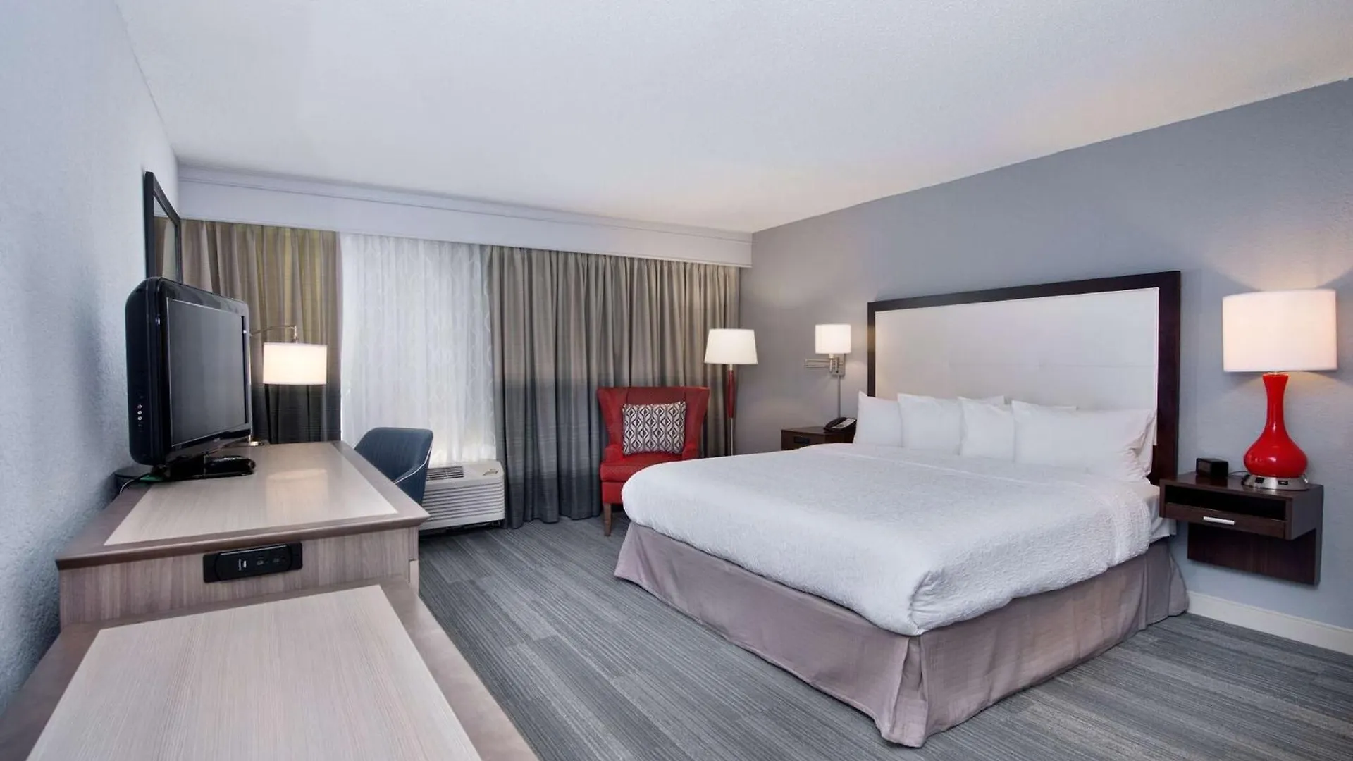 Hampton - I-75 Hotel 3*
