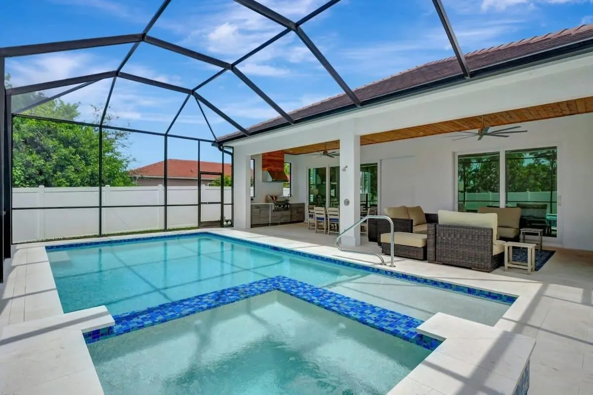 Timeless Sophistication Discover Coastal Chic Living Holiday home