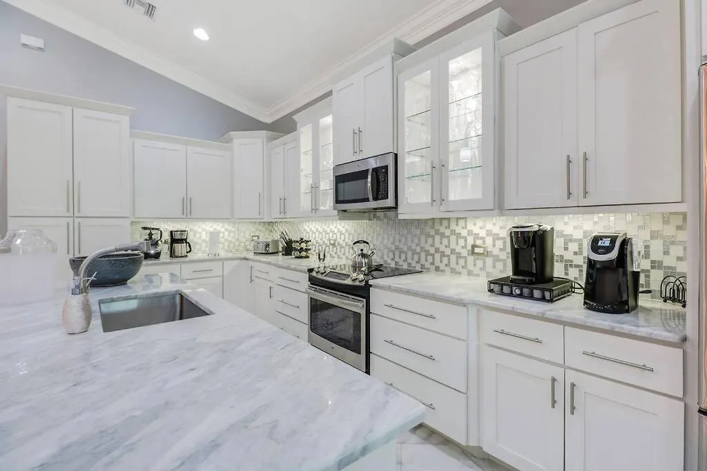 Luxe Home! Perfect For The Whole Family *