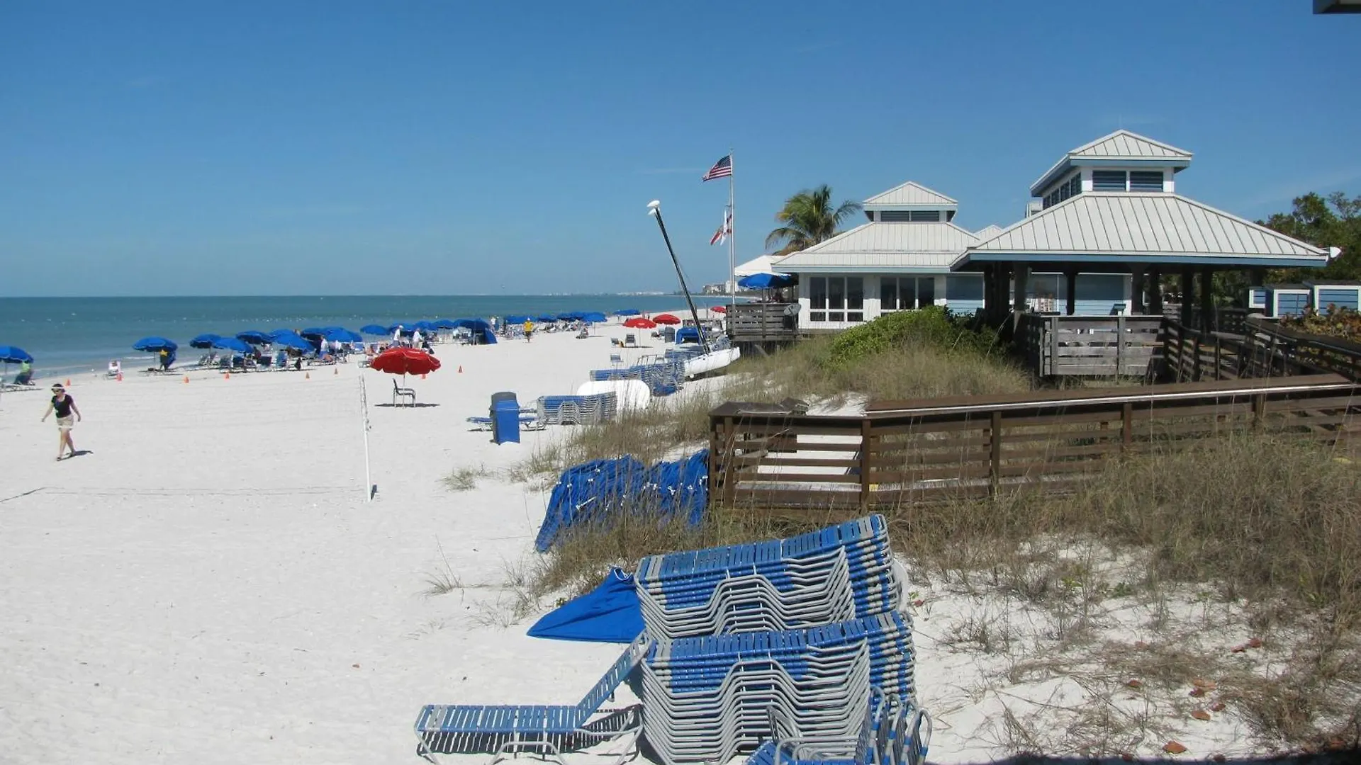 Hotel At Pelican Bay