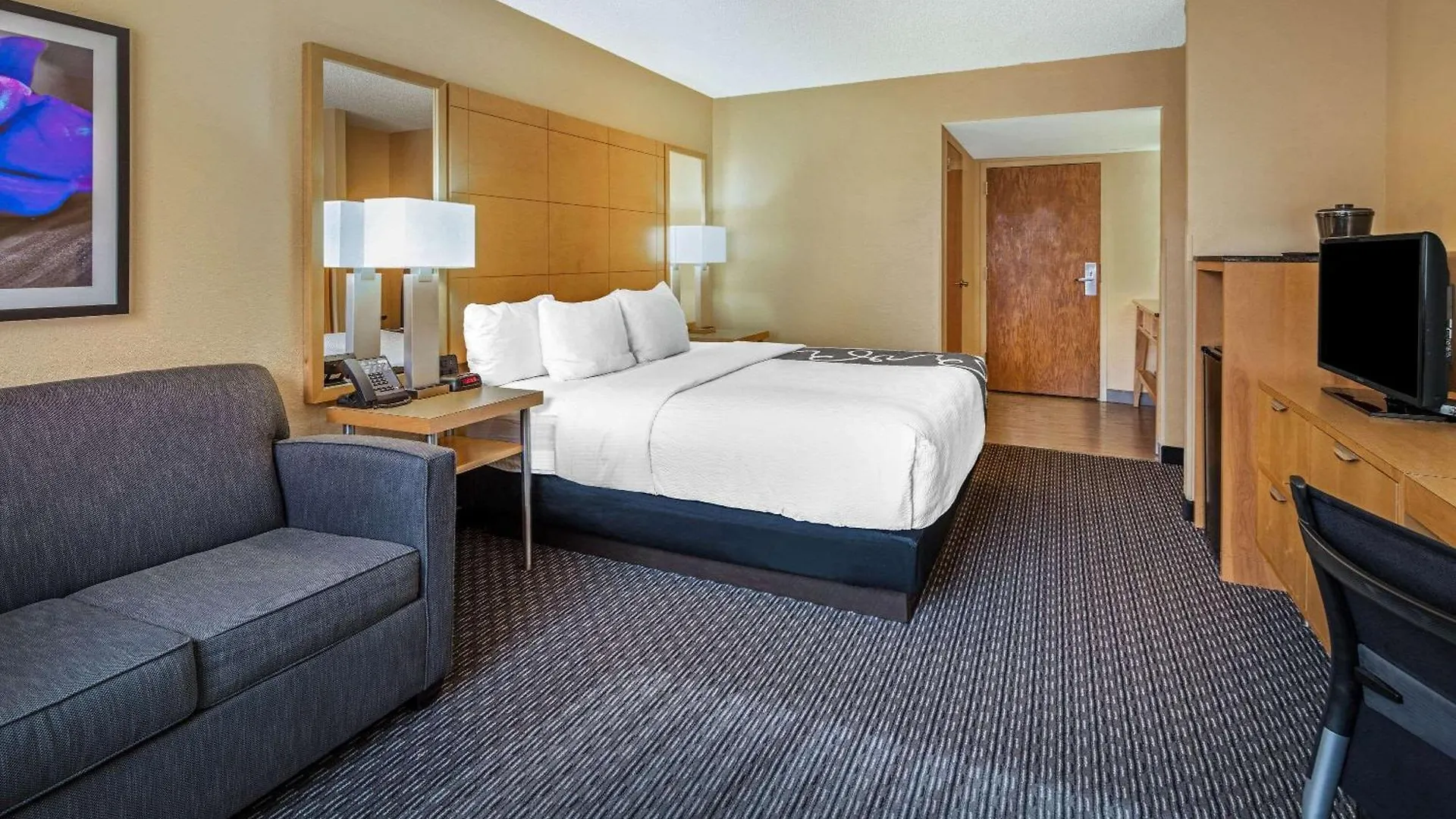 Ξενοδοχείο La Quinta By Wyndham Downtown 3*
