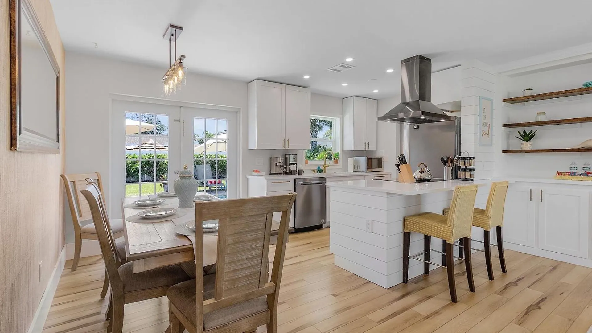 Custom Pool Oasis 3bdr * Naples