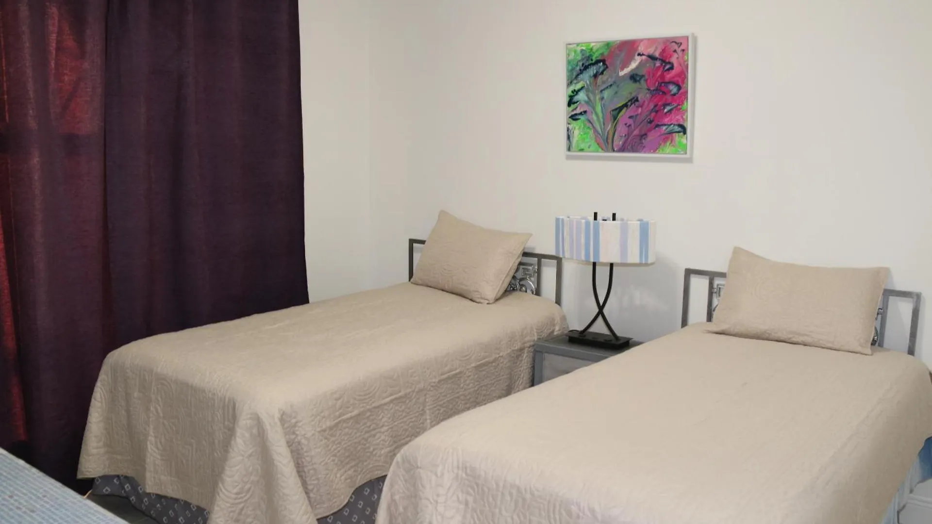 De Charme With Heated Salt Water Pool And Villa Naples