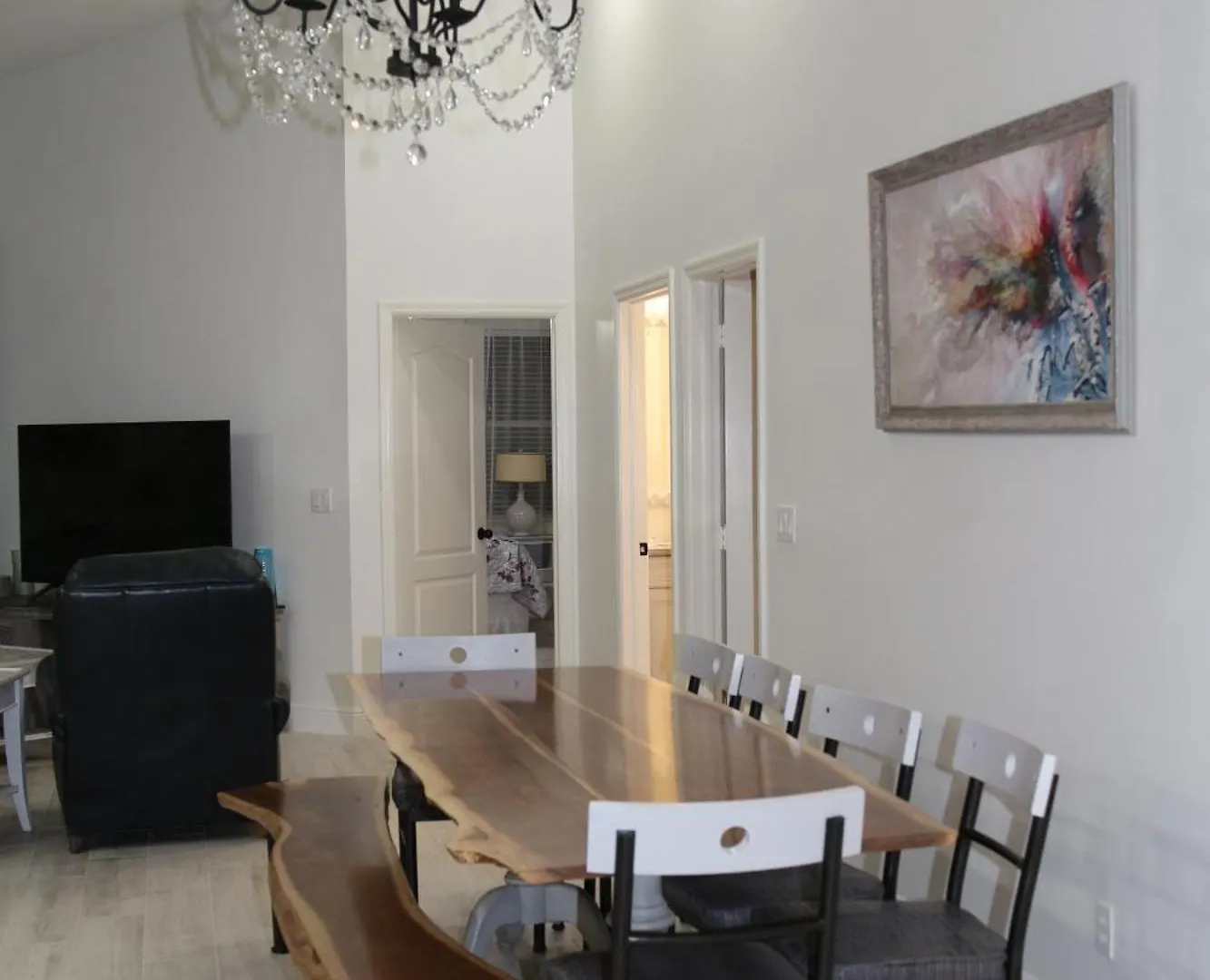 Villa De Charme With Heated Salt Water Pool And