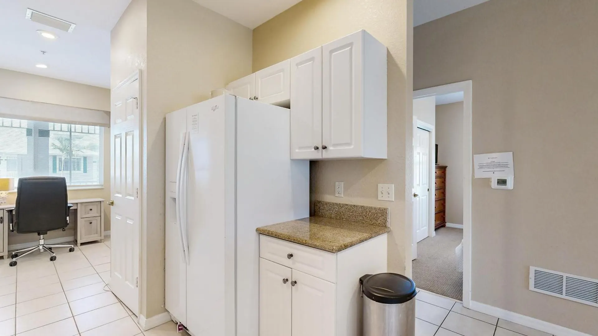 Greenlink 421 Apartment